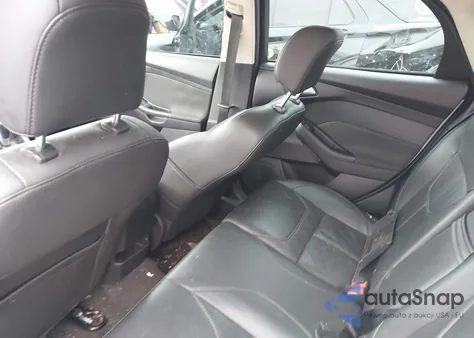 2016 Ford Focus Se из США, поврежденный, VIN 1FADP3F29GL235390